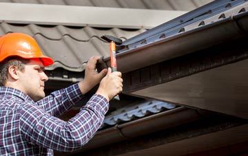 gutter repair Eyres Monsell, Leicestershire